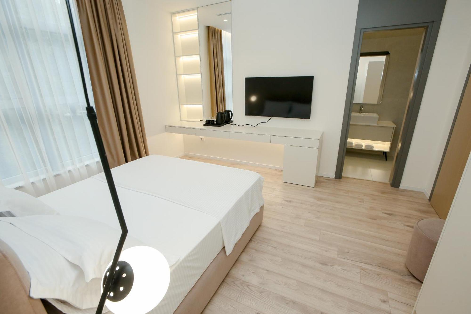 Nos Luxury Rooms Shkodër Екстериор снимка