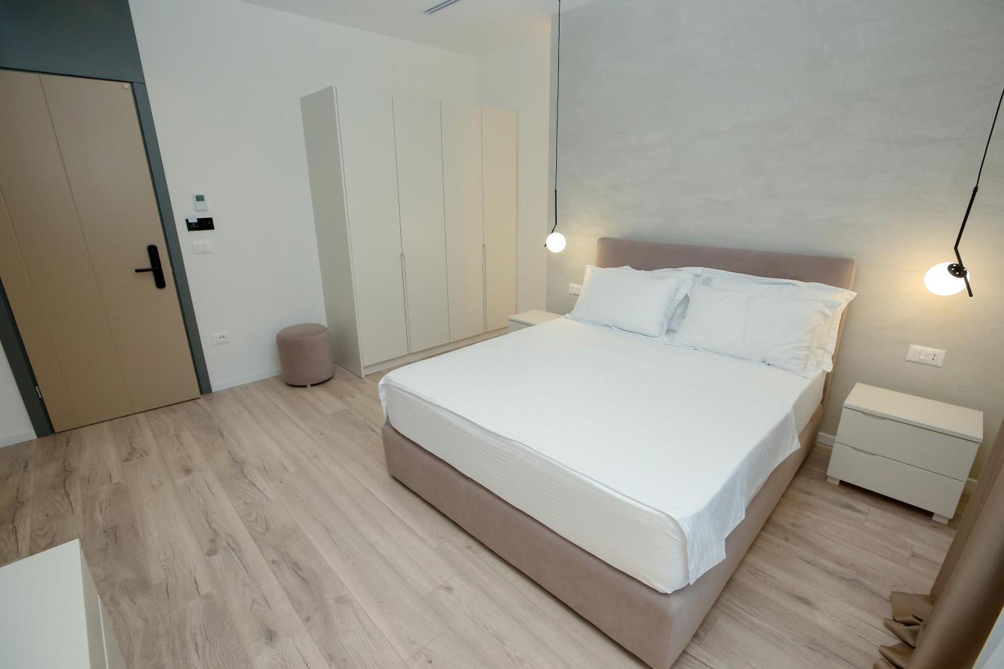 Nos Luxury Rooms Shkodër Екстериор снимка